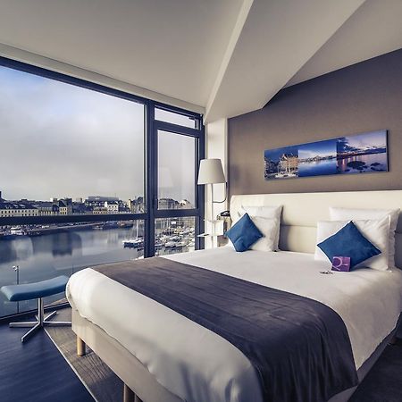 Mercure Cherbourg Centre Port Exterior photo