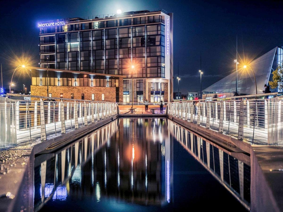 Mercure Cherbourg Centre Port Exterior photo